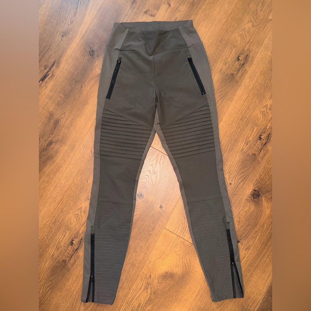 Athleta Women’s Dark Olive Joggers with Zippered Pockets
